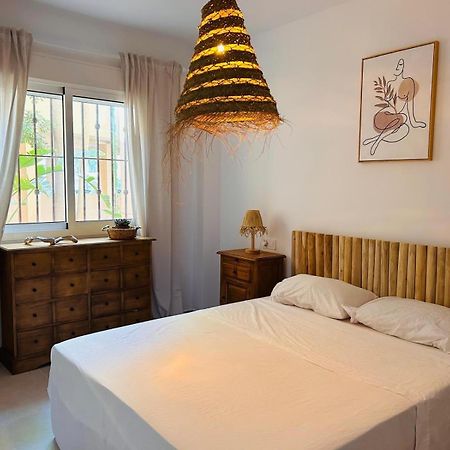 Beachfront Nudist Apartment In Vera Playa Playas de Vera Zewnętrze zdjęcie